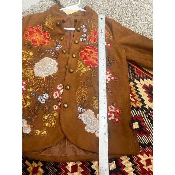 Savannna Jane Embroidered Faux Tan suede Boho western jacket Size small - Picture 9 of 11